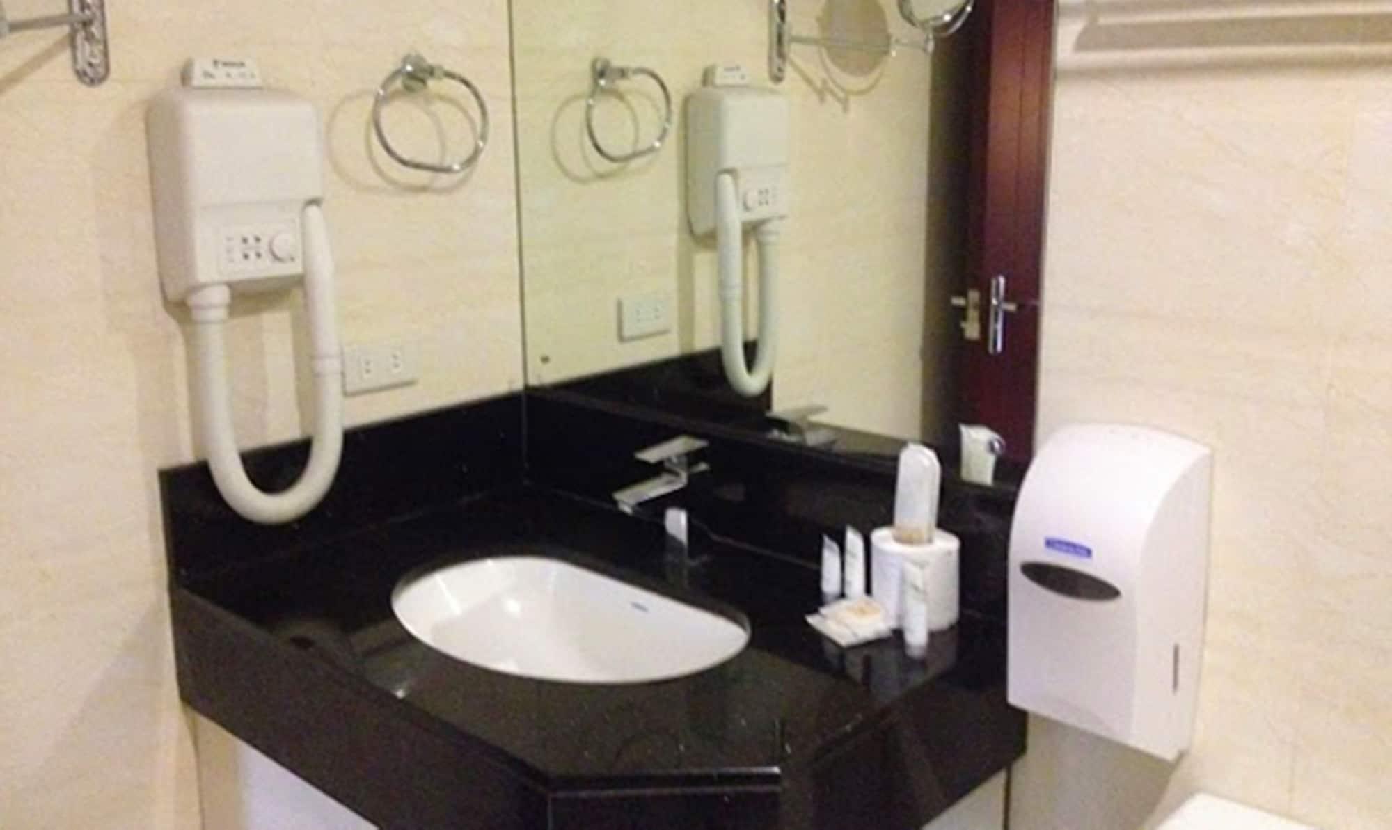 Baguio Crown Legacy Hotel Baguio City Екстериор снимка